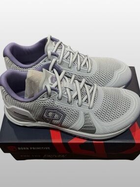 BORN PRIMITIVE Woman's savage 1 vapor/grape athletic sneakers size 9.5
